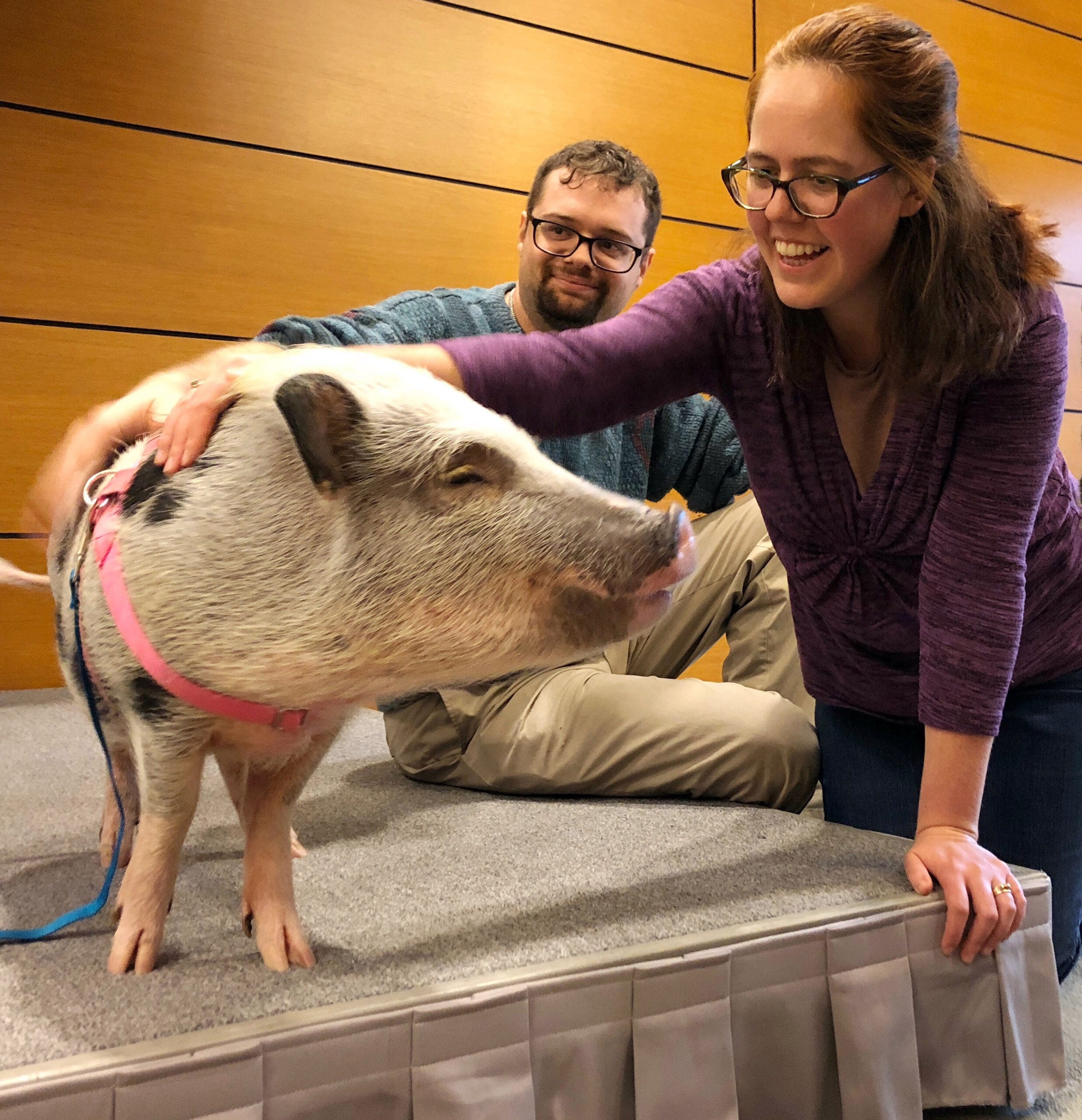 Boanne Wassink with Charlotte the pig
