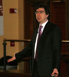 Jonathan Zittrain '95 speaks at Conference