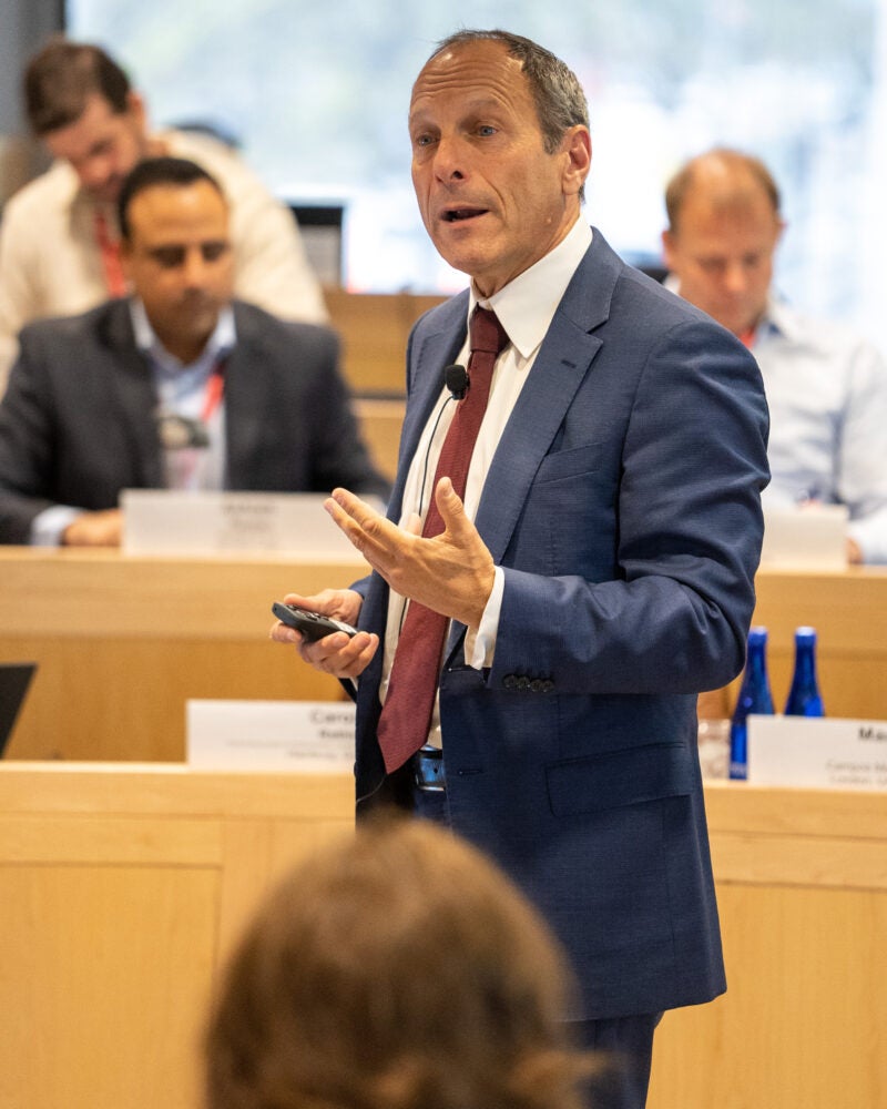 Scott Westfahl teaching in the Harvard Law School Executive Education classroom